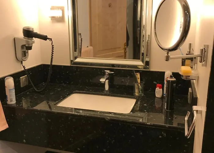 Appartamento Superbe Traversant 132m2, Classé 5 étoiles, Centre *